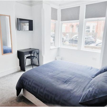 Double Room In Modern House Near Nottingham Extérieur photo